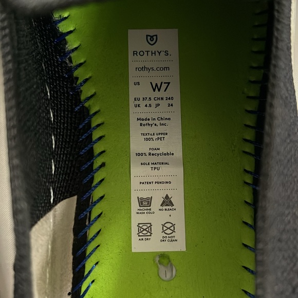 Rothy's The Original Slip-On Sneakers Size 7 Woman Black - Picture 4 of 8